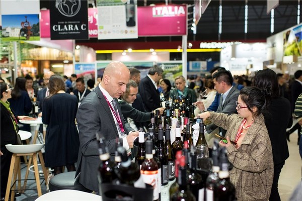 Fiera vino Italia Cina